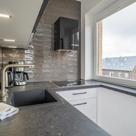 Alice, App 36-15 * Westerland